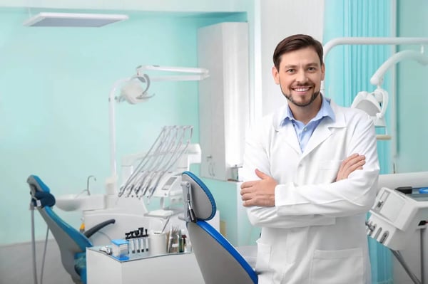 Dental Dress Code: What Should Dentists Wear to Work?